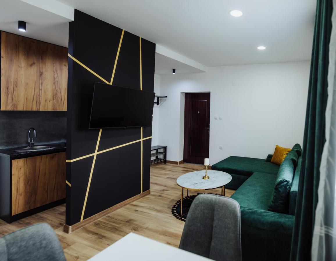 Apartment Modern 3 *